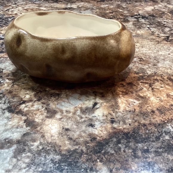 Vintage Potato Bowls - Picture 3 of 6